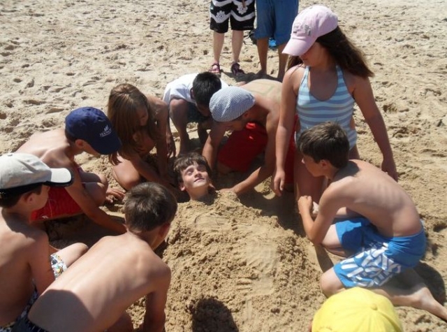 Enterramientos en la arena.